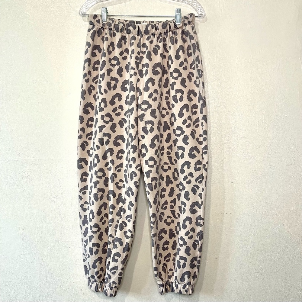 Colsie Leopard Jogger